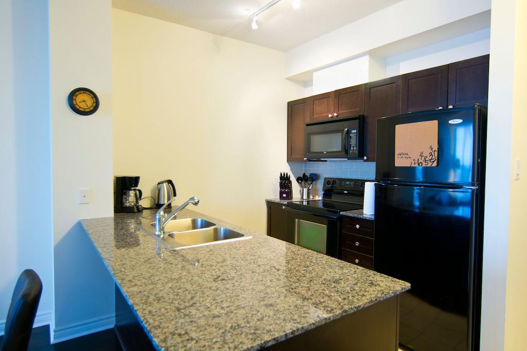 Maplewood Furnished Suites Mississauga Kültér fotó