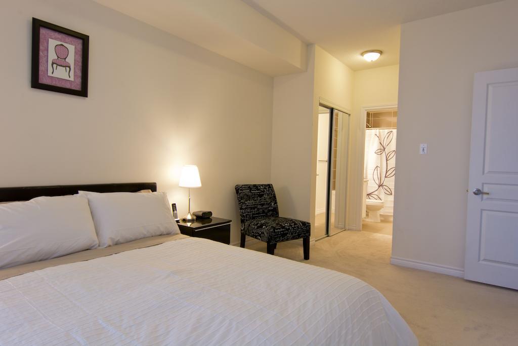 Maplewood Furnished Suites Mississauga Kültér fotó