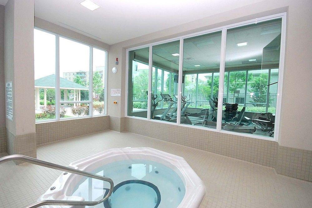 Maplewood Furnished Suites Mississauga Kültér fotó